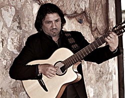 guitarista flamenco Toni Cruz con FRESH, banda para evento y boda con musica de soul y motown en vivo desde Mallorca